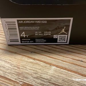 Nike Air Jordan 1 Mid